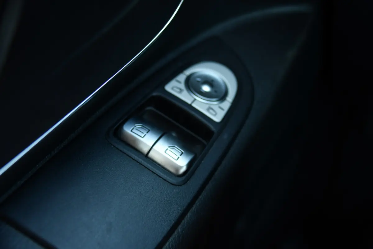 114 CDI Lang DC AMG Edition Camera, Cruise, LED, 2 x Schuifdeur, Automaat, Trekhaak, NAVI, Uniek!