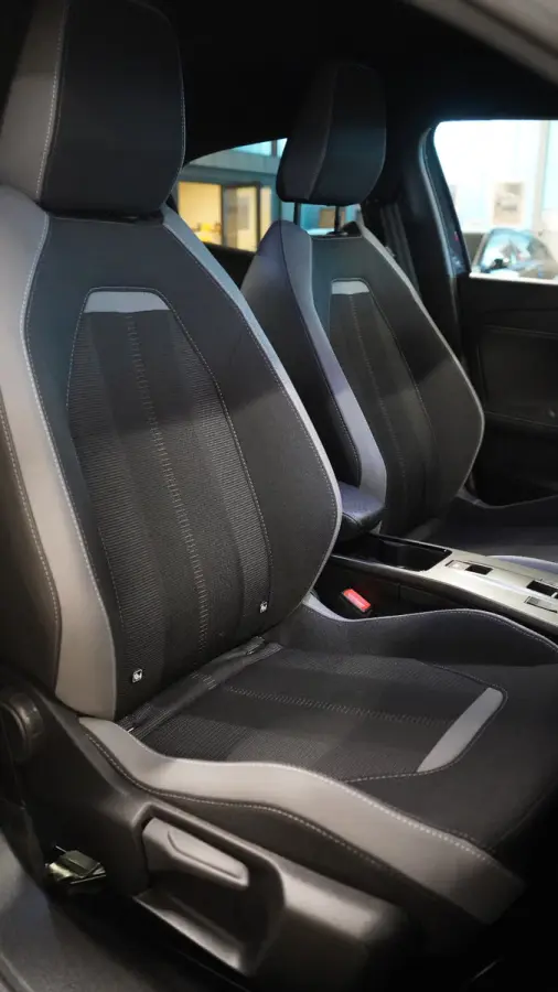 1.2 Turbo Hybrid GS ** MATRIX, ACC, TREKH, VERW. STUUR, CAMERA, APPLE  ** Ex OPEL AG - UNFALLFREI ** ** INFORMEER OOK NAAR ONZE AANTREKKELIJKE FINANCIAL-LEASE TARIEVEN **