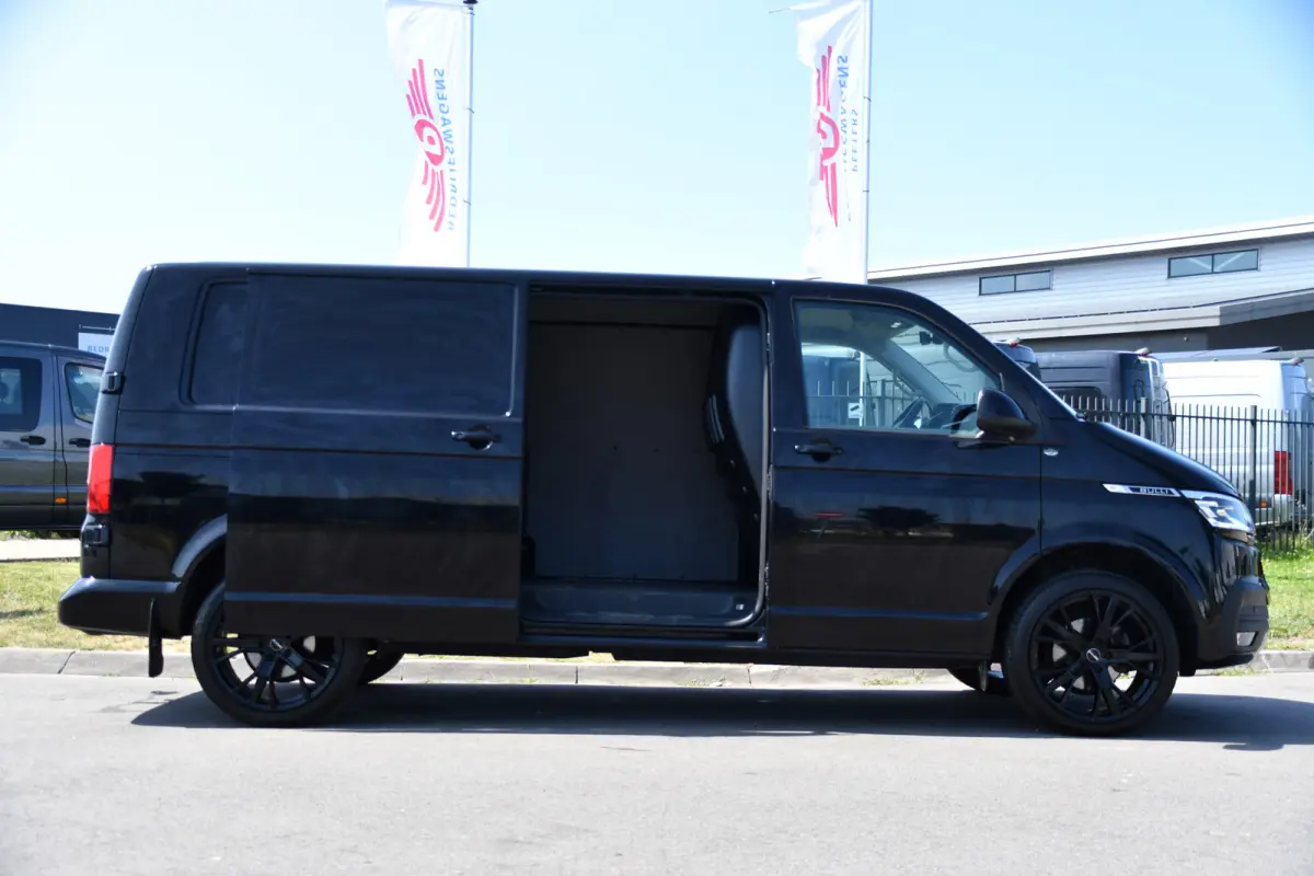 2.0 TDI L2H1 30 Bulli Virtual, Adaptieve Cruise, Carplay, LED, Stoelverwarming, Standkachel, Trekhaak, Automaat, Multimedia, 150pk, Uniek!