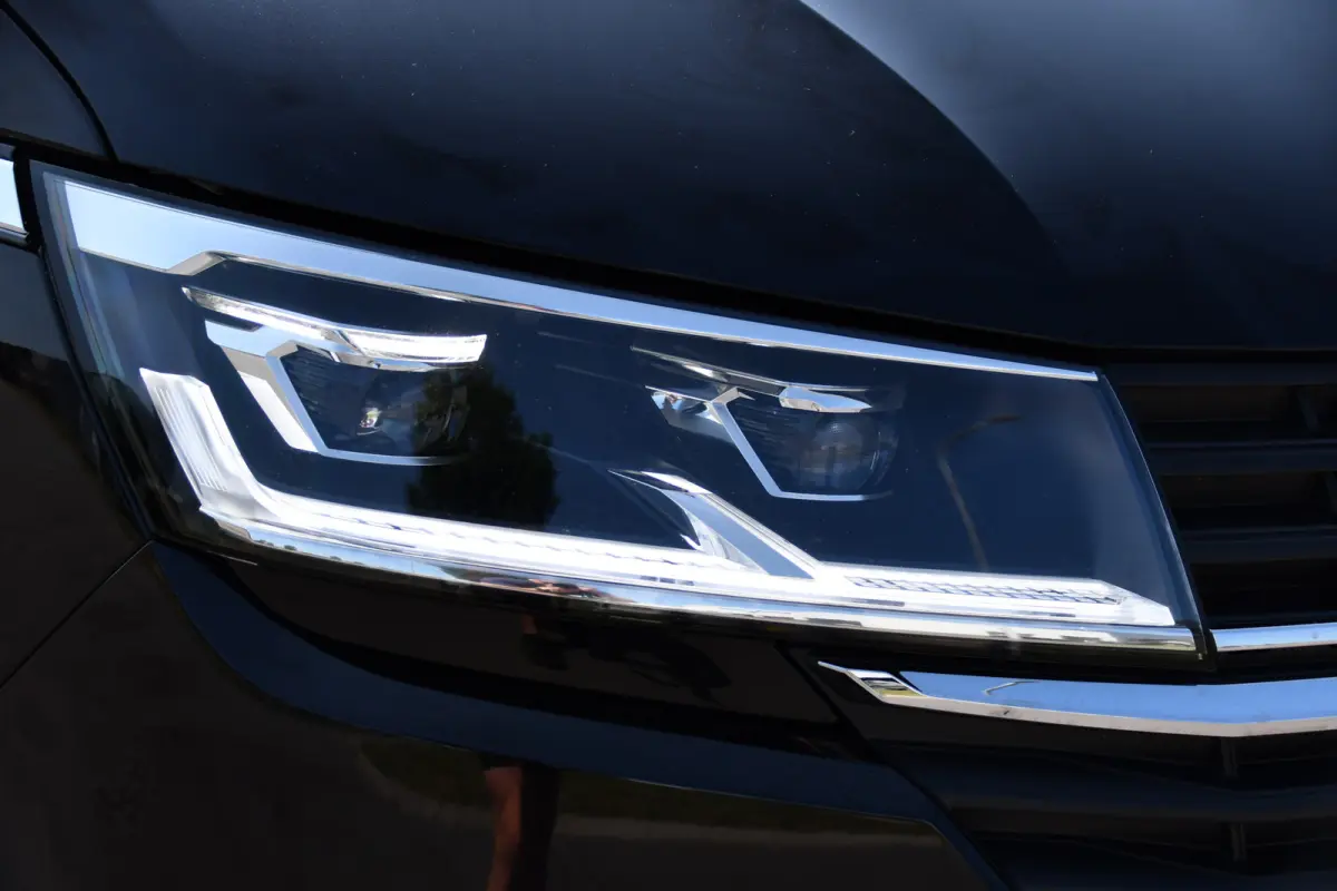 2.0 TDI L2H1 30 Bulli Virtual, Adaptieve Cruise, Carplay, LED, Stoelverwarming, Standkachel, Trekhaak, Automaat, Multimedia, 150pk, Uniek!