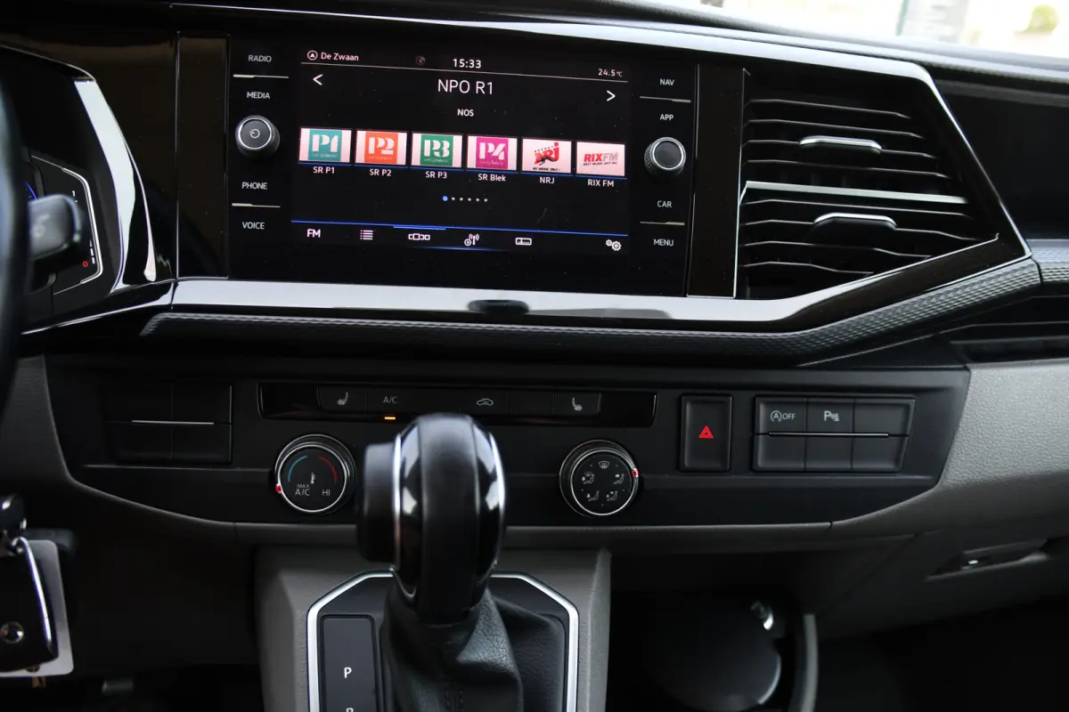 2.0 TDI L2H1 30 Bulli Virtual, Adaptieve Cruise, Carplay, LED, Stoelverwarming, Standkachel, Trekhaak, Automaat, Multimedia, 150pk, Uniek!
