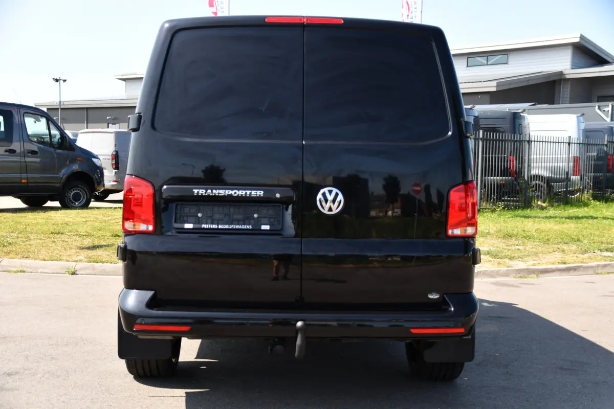 2.0 TDI L2H1 30 Bulli Virtual, Adaptieve Cruise, Carplay, LED, Stoelverwarming, Standkachel, Trekhaak, Automaat, Multimedia, 150pk, Uniek!