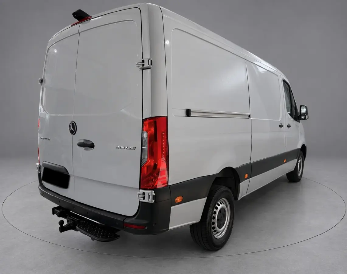 316 2.2 CDI L2H1 PB Edition 360 Camera, Cruise, LED, 3500kg Trekhaak, 10,5'' Mbux, Voorruit Verwarming, Multimedia, 164pk, Uniek!