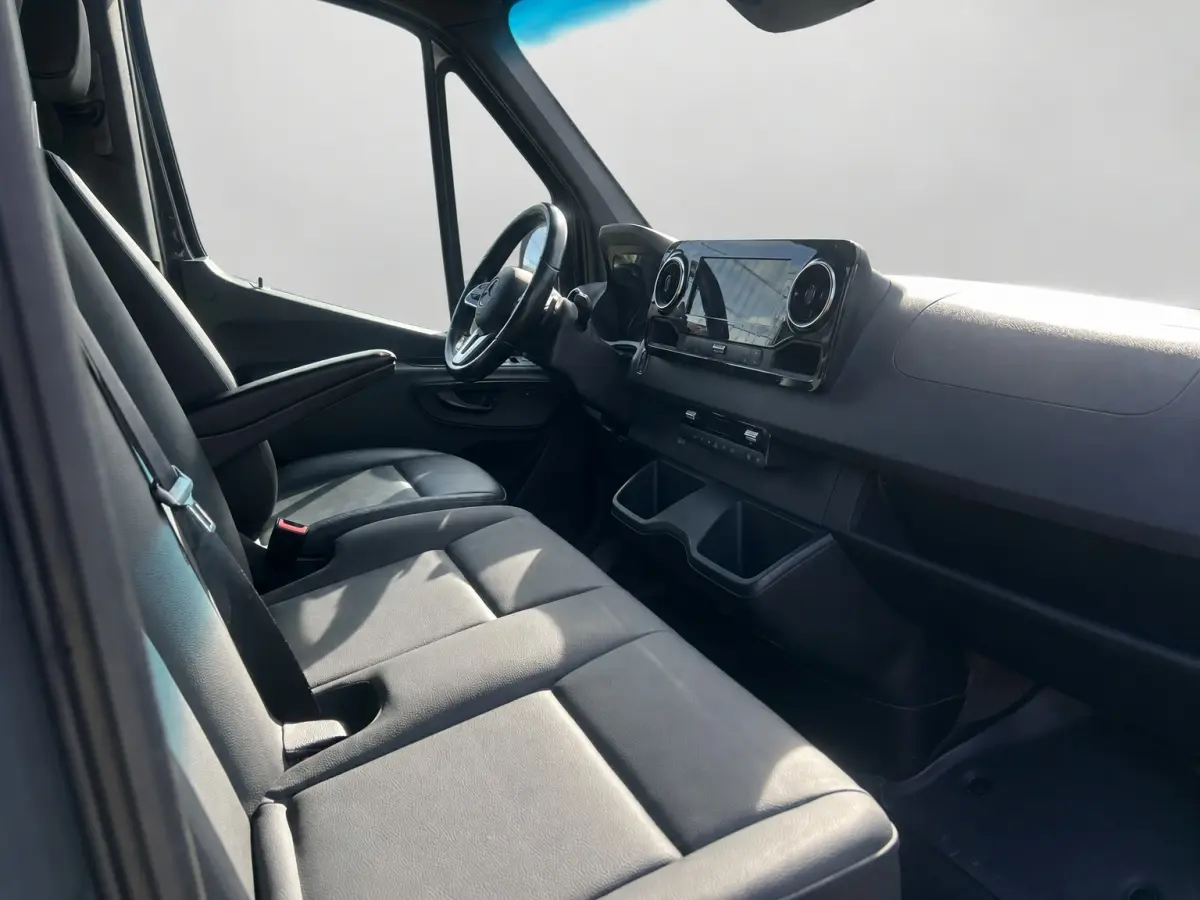 314 2.2 CDI L2H2 PB Edition Full Options! 360 Camera, Cruise, LED, Leder, Automaat, Standkachel, Voorruit verwarming, Trekhaak, 10,5'' Mbux, Uniek!