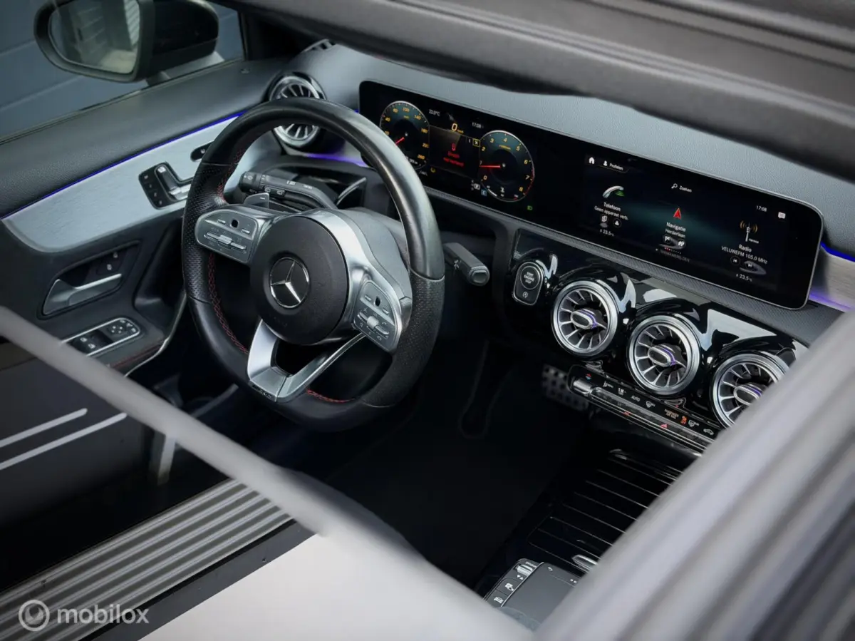 180 Business Solution AMG, Night, Pano, Org NL Auto, A45 Pakket