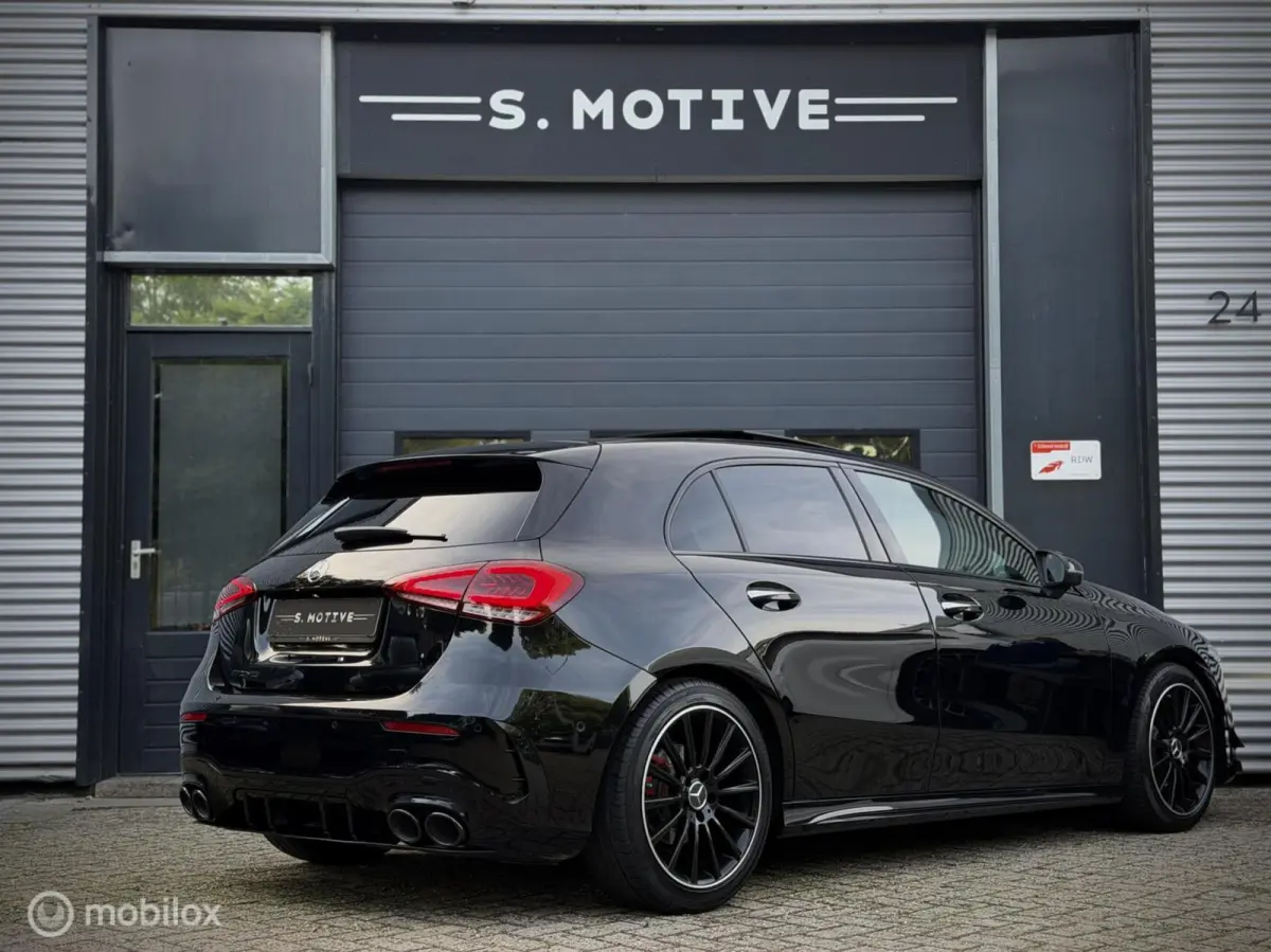 180 Business Solution AMG, Night, Pano, Org NL Auto, A45 Pakket