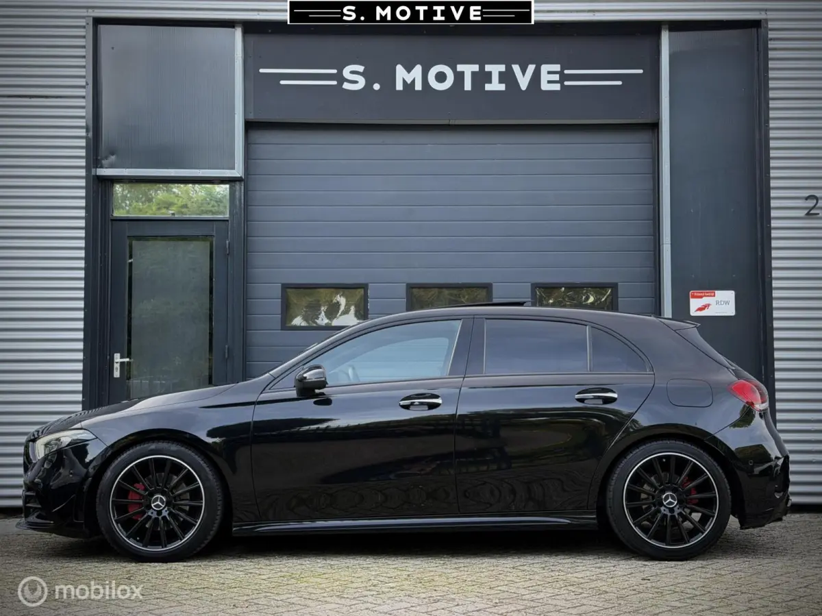 180 Business Solution AMG, Night, Pano, Org NL Auto, A45 Pakket