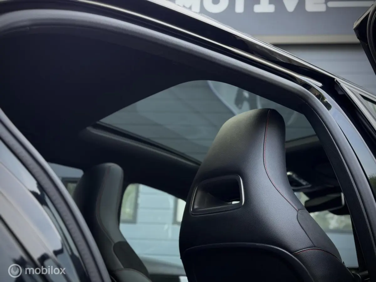 180 Business Solution AMG, Night, Pano, Org NL Auto, A45 Pakket