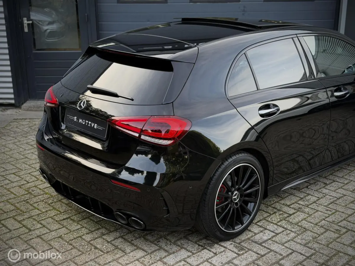 180 Business Solution AMG, Night, Pano, Org NL Auto, A45 Pakket