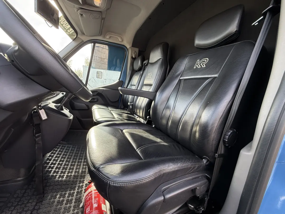 | HORSETRUCK | KRISMAR | STALLION 3XL | 2021 | HENGST | 29.581KM | AUTOMATIC | 3-SEAT | L3 | 180PK | LUXE | NEDERLANDS KENTEKEN