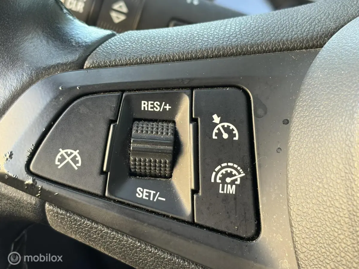1.0 Turbo Edition 90 PK / airco / LM / cruise / 73.698 KM NAP