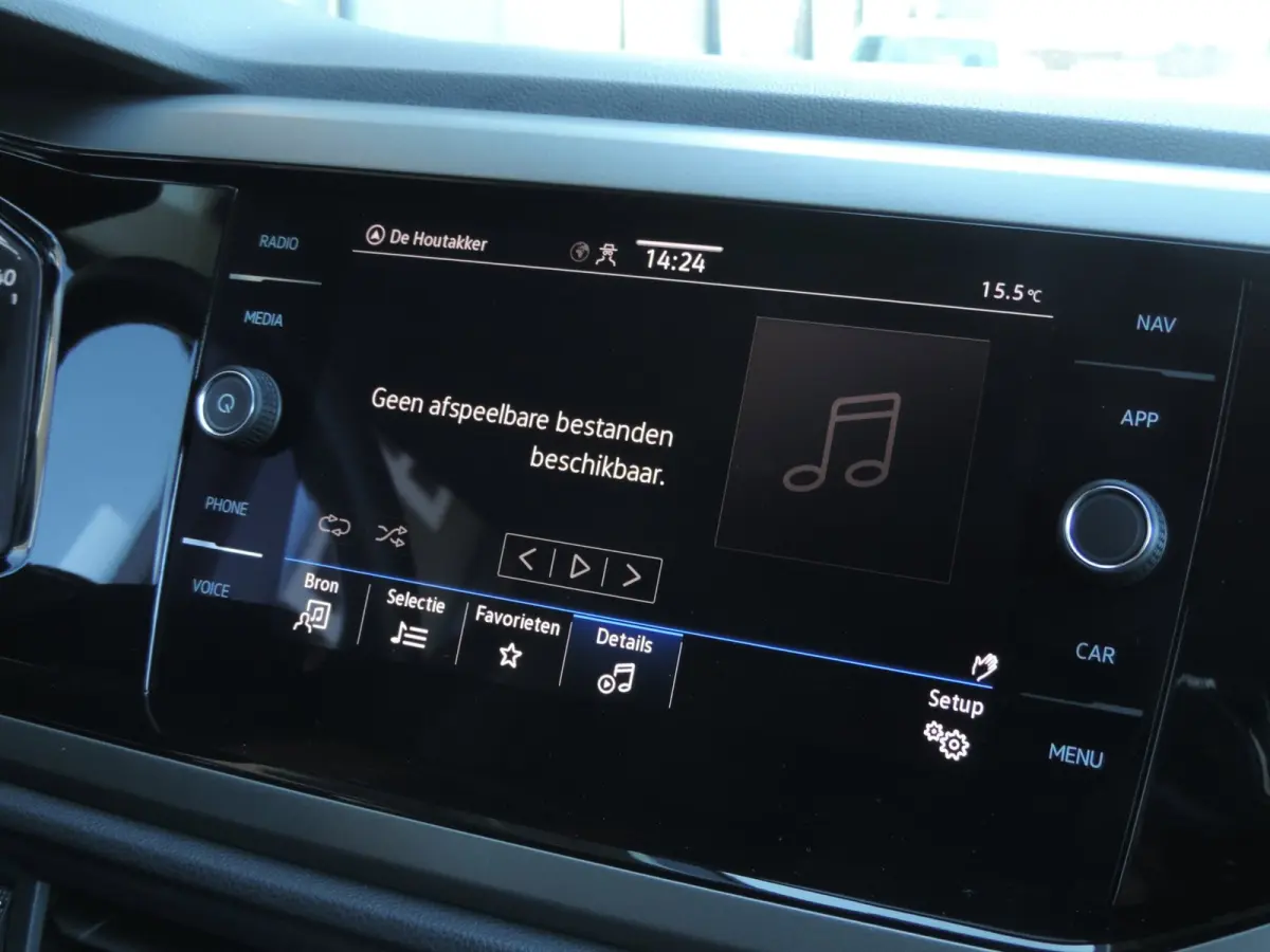 1.0 TSI Comfortline 87.000km | Camera | 18” Allseason | ACC | CarPlay | Navi | Priv.glas | DAB | Bluetooth
