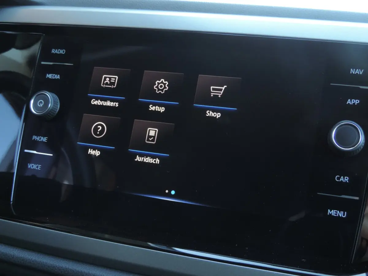 1.0 TSI Comfortline 87.000km | Camera | 18” Allseason | ACC | CarPlay | Navi | Priv.glas | DAB | Bluetooth