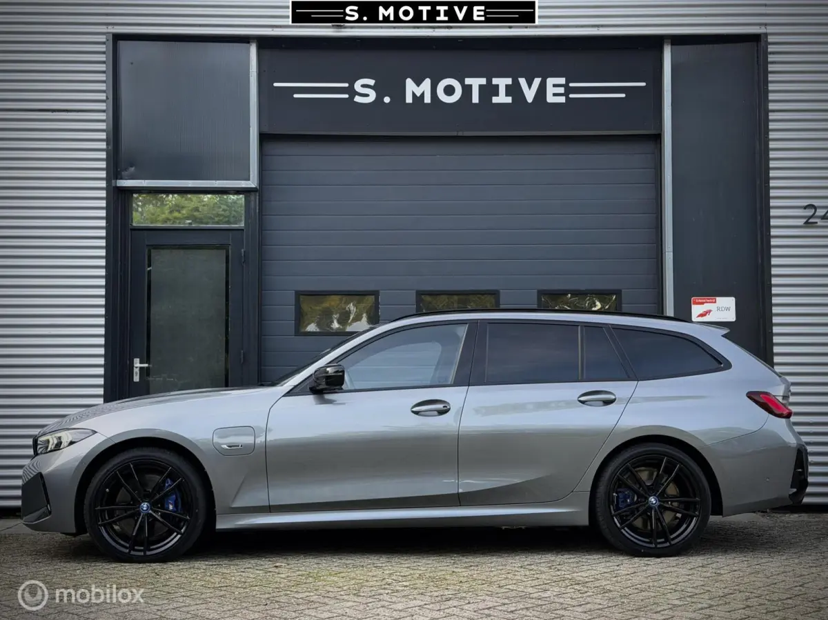 320e xDrive M-Sport, trekhaak, Pano, BTW,