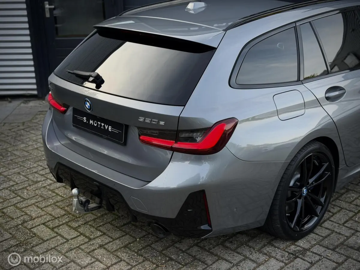 320e xDrive M-Sport, trekhaak, Pano, BTW,