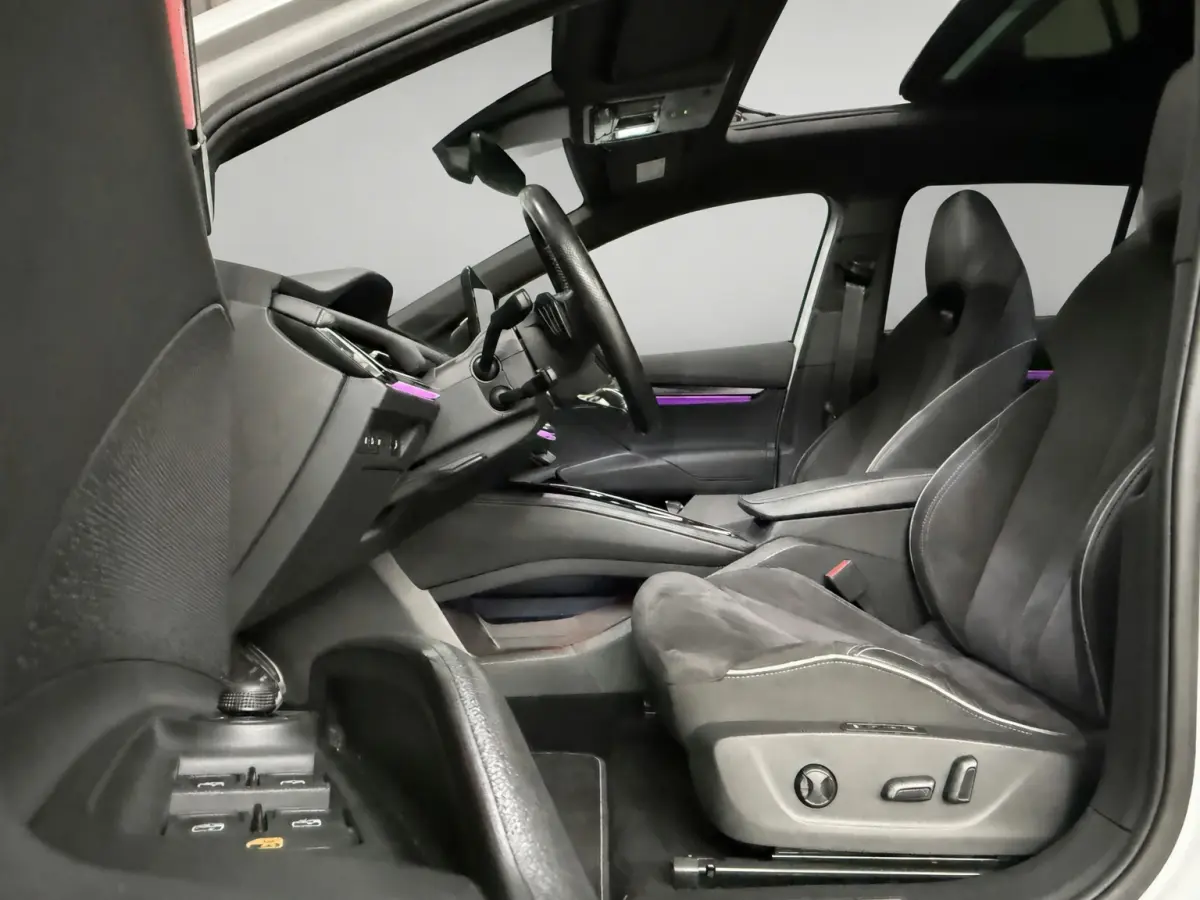 80 Sportline Panoramadak Carplay Hud Led