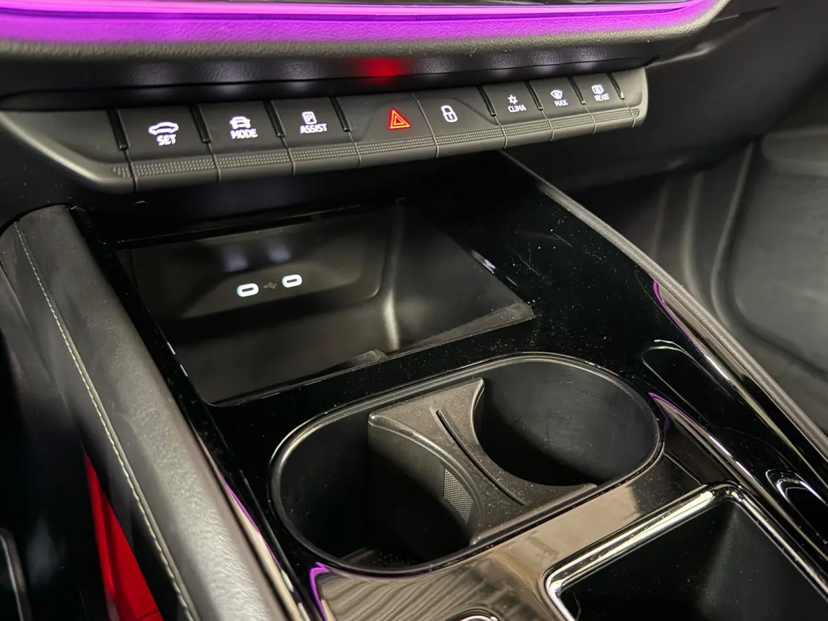 80 Sportline Panoramadak Carplay Hud Led