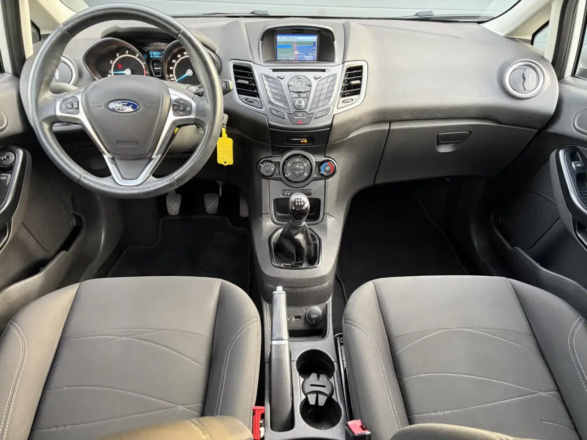 1.0 Style ✓1e Eigenaar✓Dealer Onderhouden✓Recent beurt gehad✓Navi✓Airco✓Cruise✓Pdc✓5 Deurs✓Weinig Km✓N.A.P✓Apk tot 08-2027