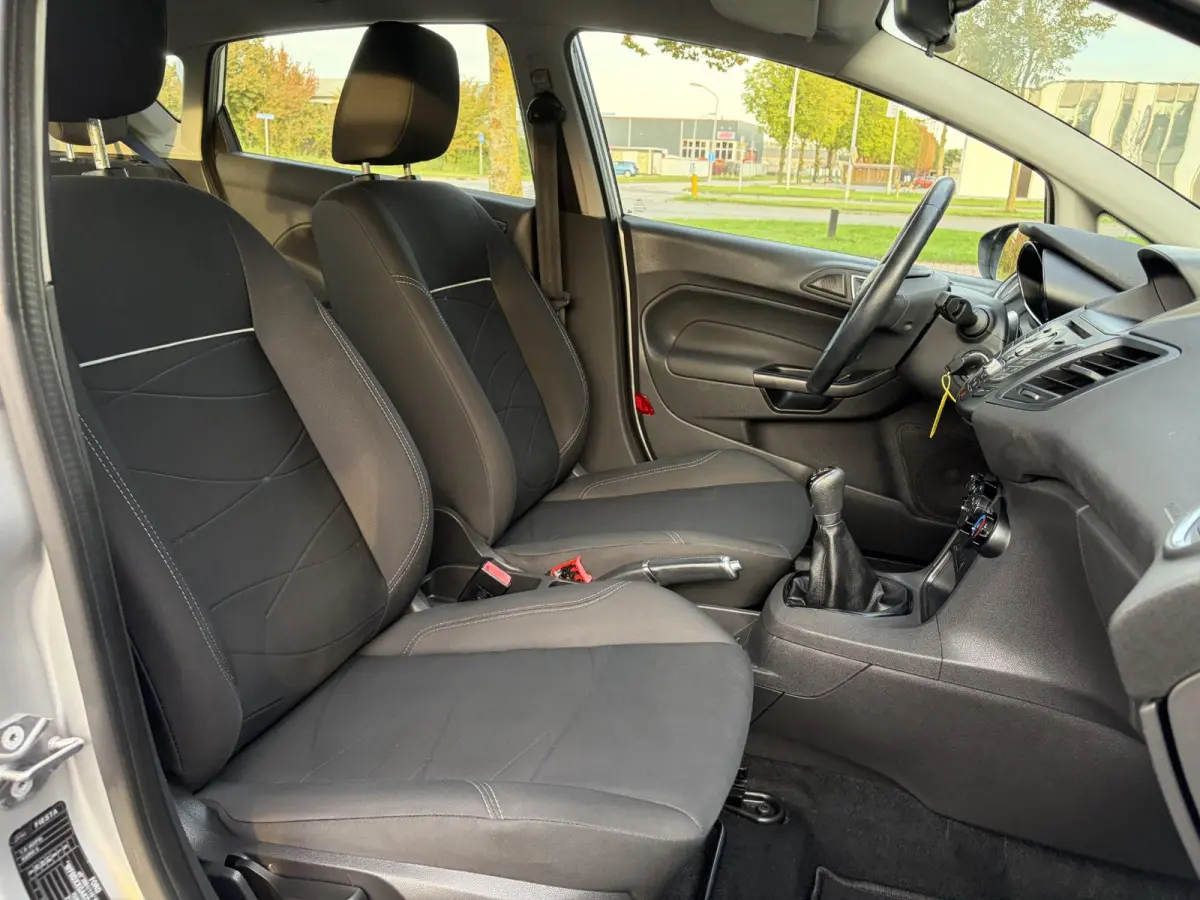1.0 Style ✓1e Eigenaar✓Dealer Onderhouden✓Recent beurt gehad✓Navi✓Airco✓Cruise✓Pdc✓5 Deurs✓Weinig Km✓N.A.P✓Apk tot 08-2027