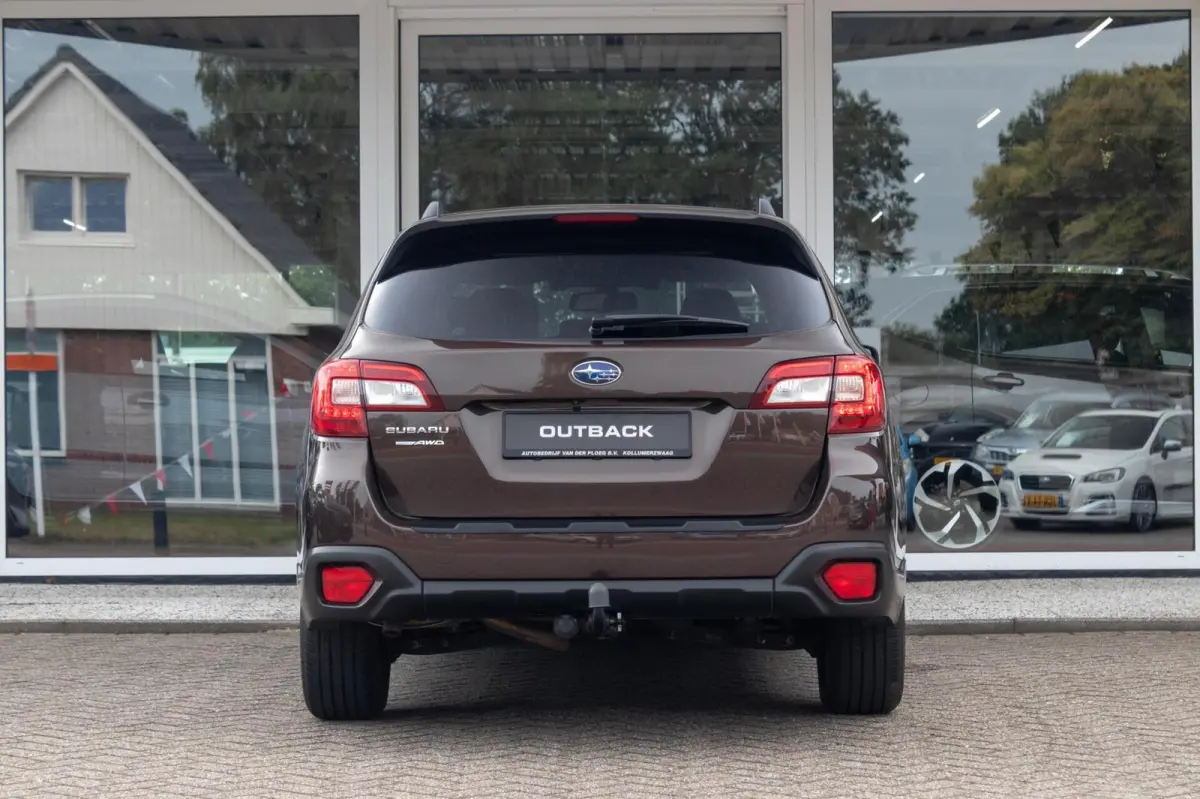 2.5i CVT Premium | Eyesight | Trekhaak | Navigatie | 1e Eigenaar |