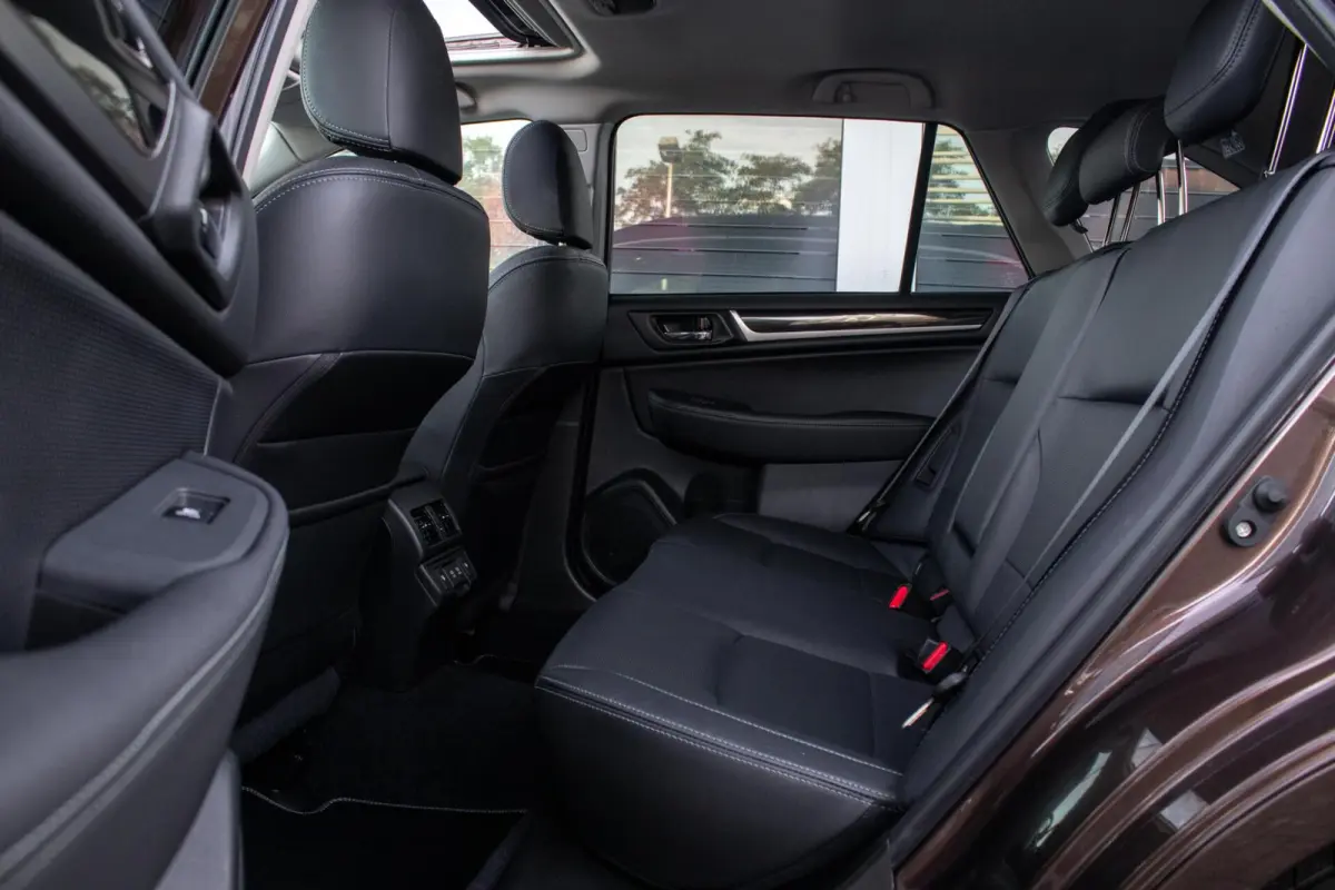 2.5i CVT Premium | Eyesight | Trekhaak | Navigatie | 1e Eigenaar |