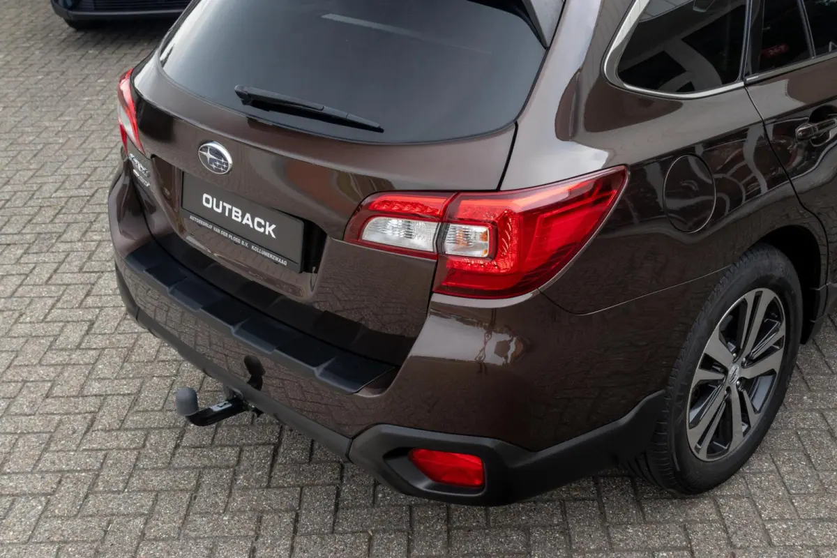 2.5i CVT Premium | Eyesight | Trekhaak | Navigatie | 1e Eigenaar |