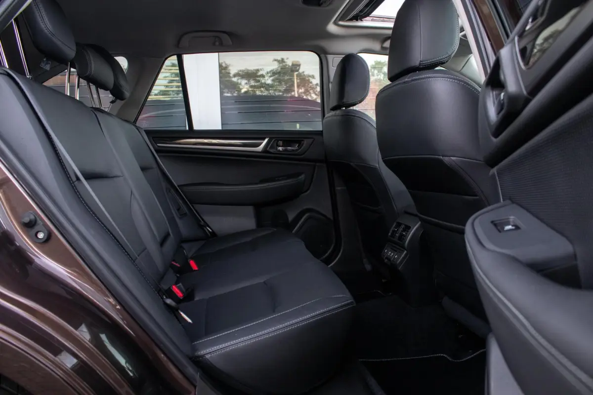 2.5i CVT Premium | Eyesight | Trekhaak | Navigatie | 1e Eigenaar |