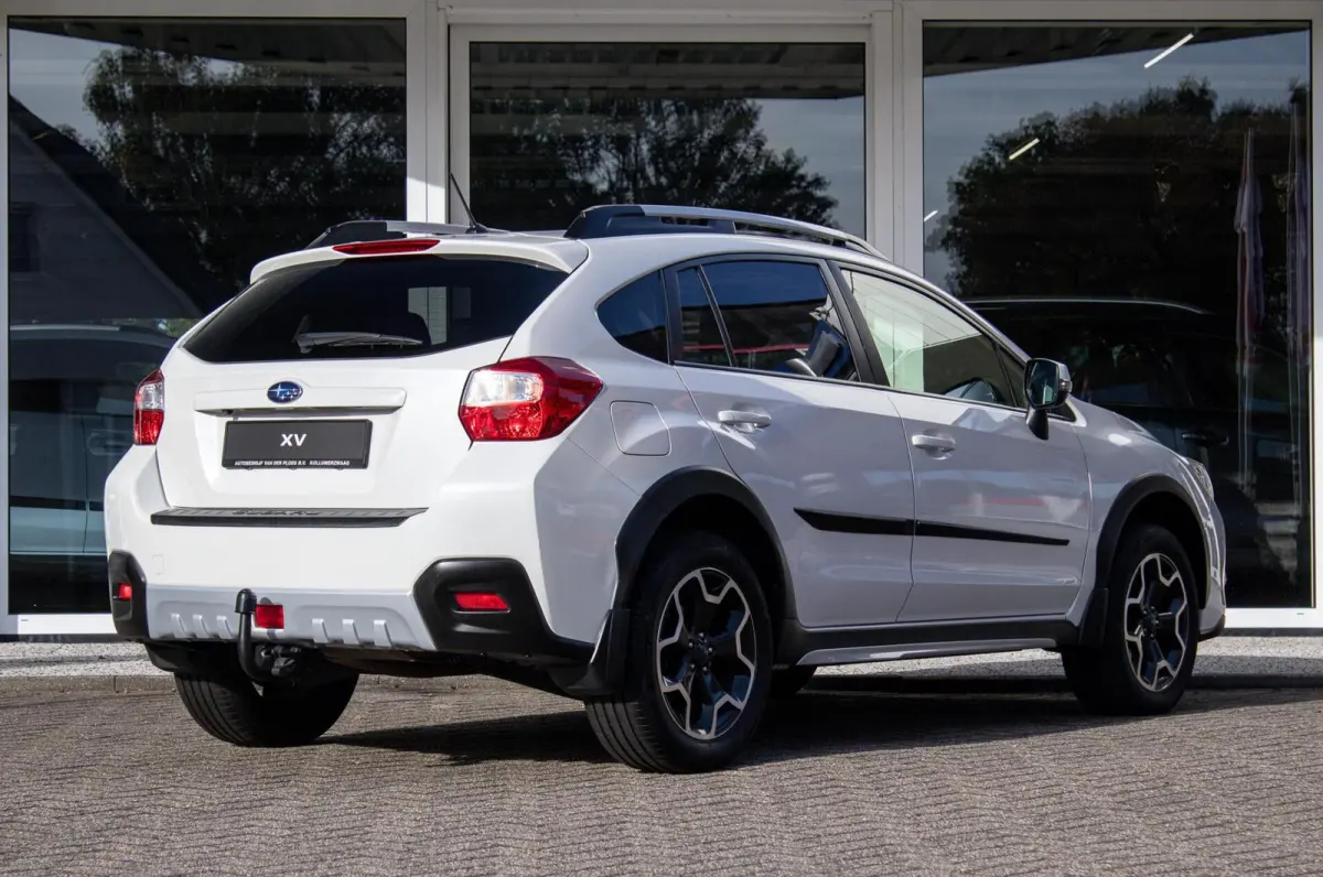2.0 CVT Premium | Trekhaak | Navigatie | Lederen bekleding |