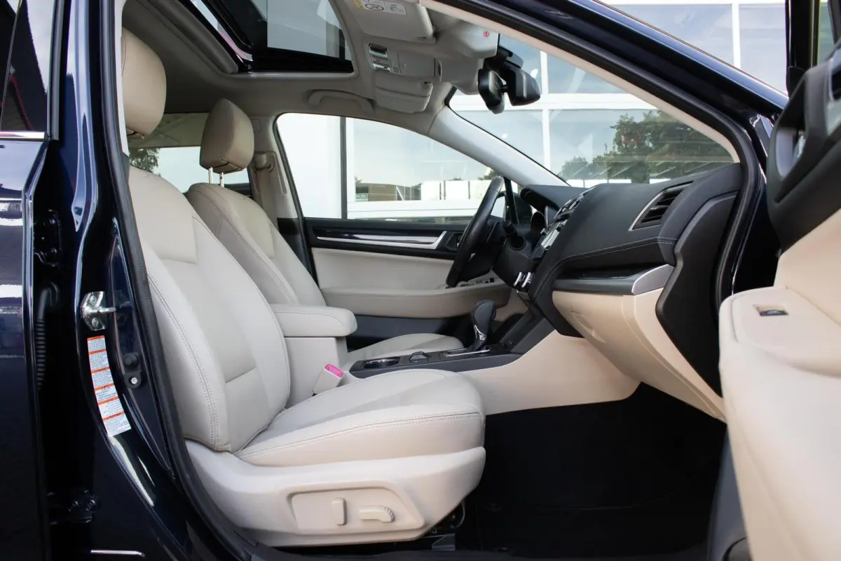 2.5 CVT Premium | Eyesight | Trekhaak | Navigatie