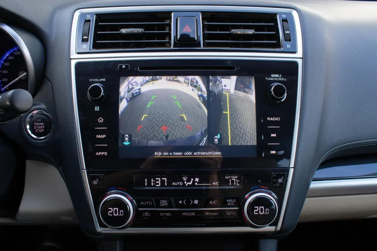 2.5 CVT Premium | Eyesight | Trekhaak | Navigatie