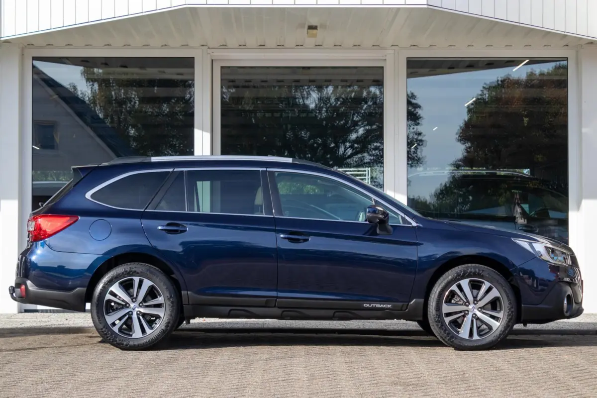 2.5 CVT Premium | Eyesight | Trekhaak | Navigatie