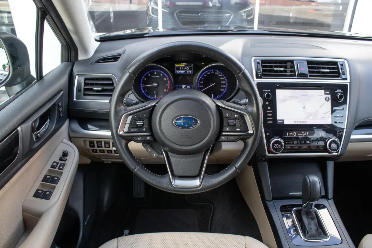 2.5 CVT Premium | Eyesight | Trekhaak | Navigatie