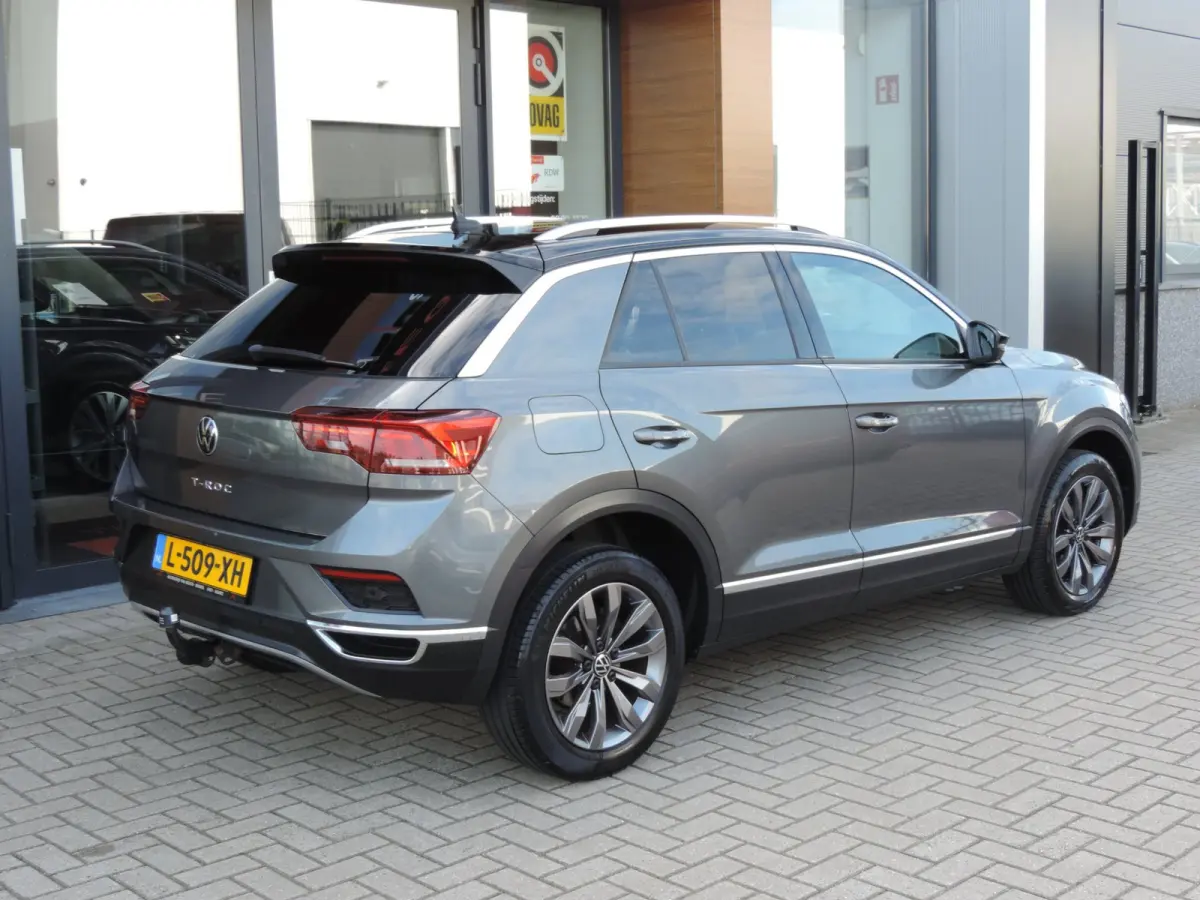 1.5 TSI Sport+ AUTOMAAT 78.000km | LED kopl | Stoelverw | Camera | ECC | ACC | 17” | El.klep | Privglas | Dodehoe