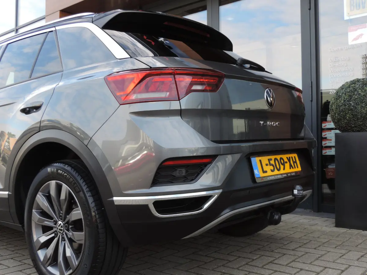 1.5 TSI Sport+ AUTOMAAT 78.000km | LED kopl | Stoelverw | Camera | ECC | ACC | 17” | El.klep | Privglas | Dodehoe