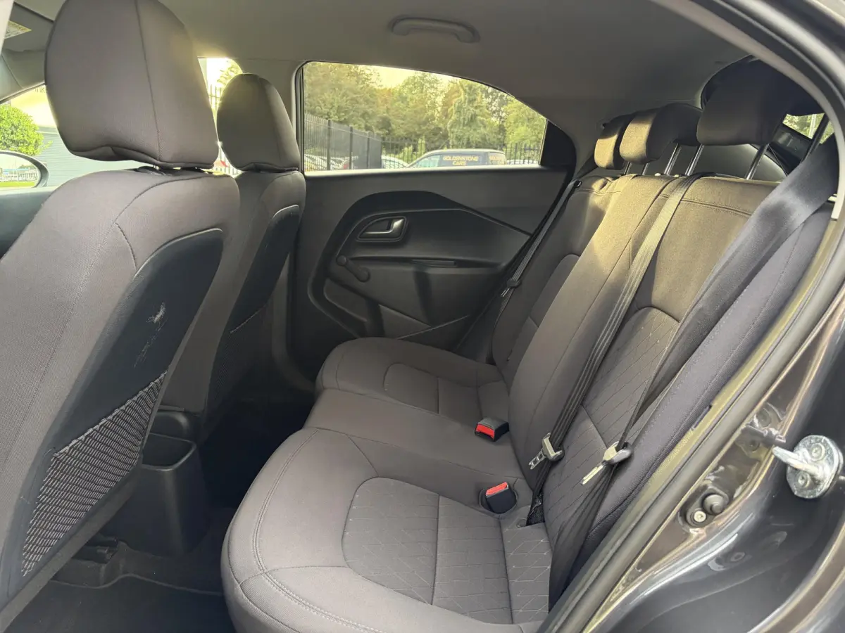 1.2 CVVT DynamicLine ✓Dealer Onderhouden✓Airco✓Cruise✓5 Deurs✓Zeer Zuinig✓N.A.P✓Apk tot 03-2027