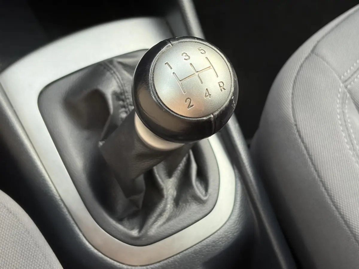 1.2 CVVT DynamicLine ✓Dealer Onderhouden✓Airco✓Cruise✓5 Deurs✓Zeer Zuinig✓N.A.P✓Apk tot 03-2027