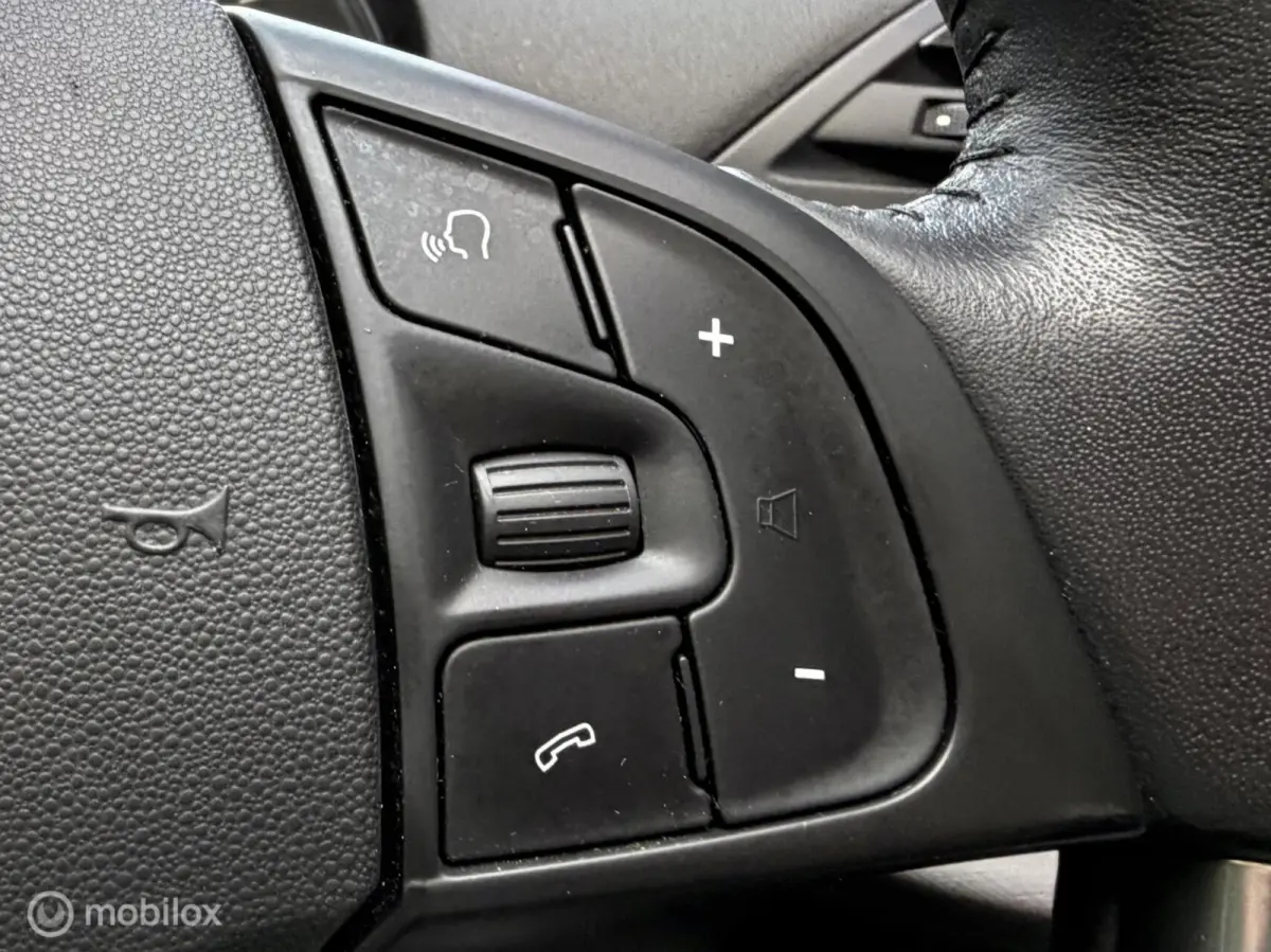 130pk Feel I Automaat I Navi I