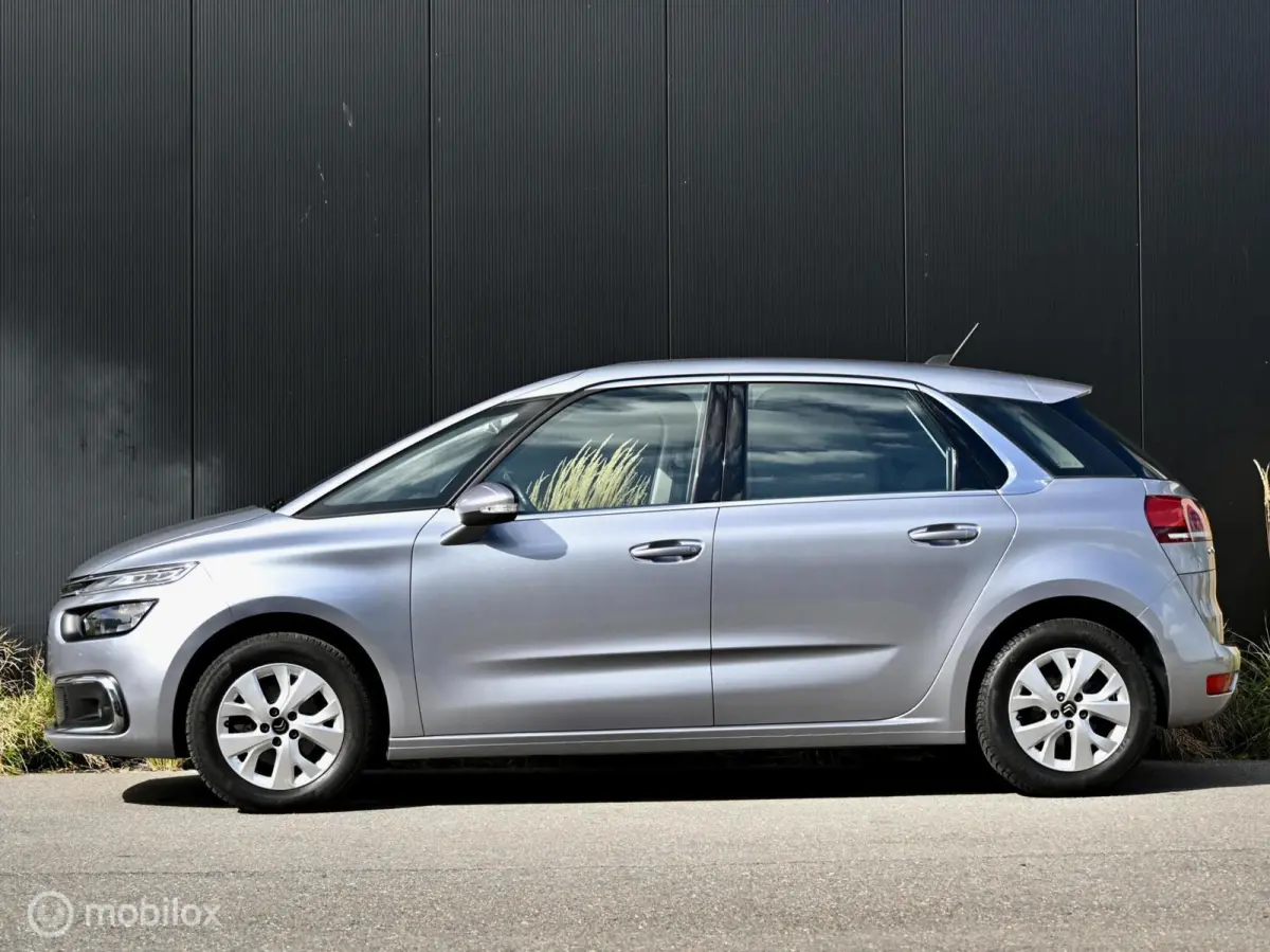 130pk Feel I Automaat I Navi I