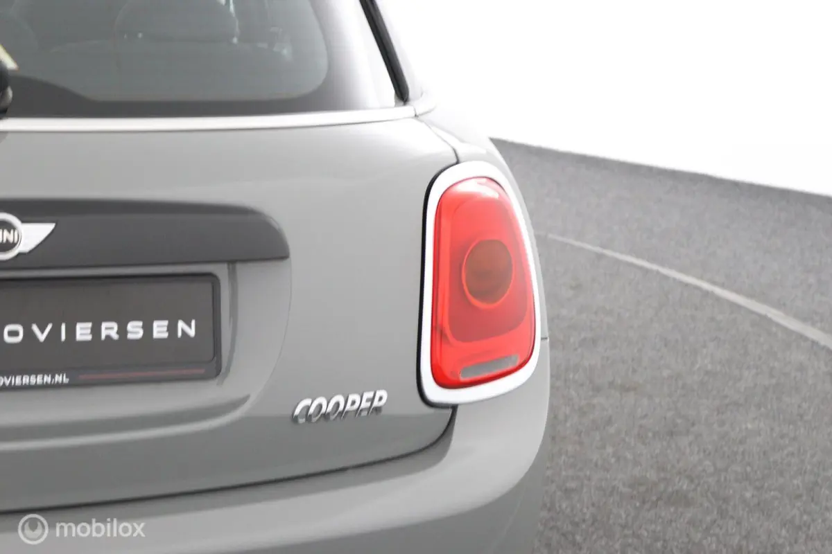 1.5 Cooper Business | PANO | NAVI | CRUISE| CLIMATE| 16"