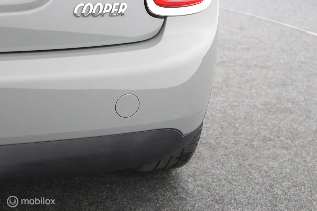 1.5 Cooper Business | PANO | NAVI | CRUISE| CLIMATE| 16"