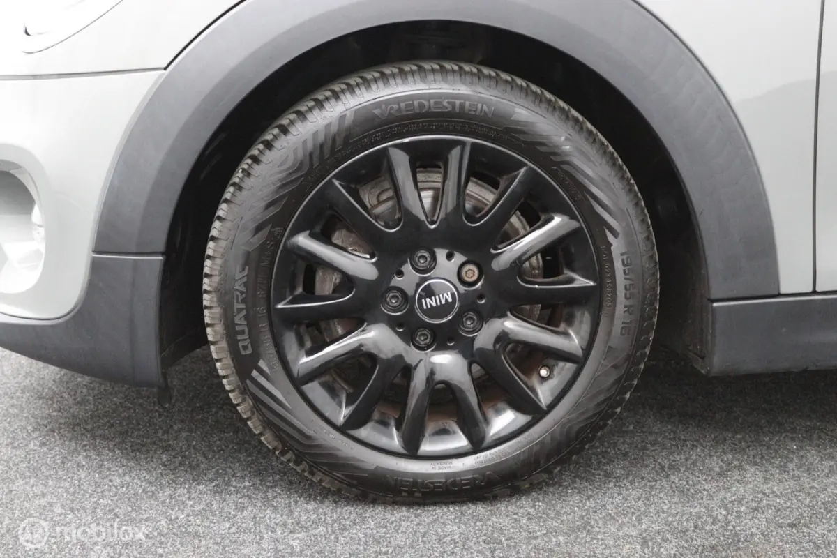 1.5 Cooper Business | PANO | NAVI | CRUISE| CLIMATE| 16"