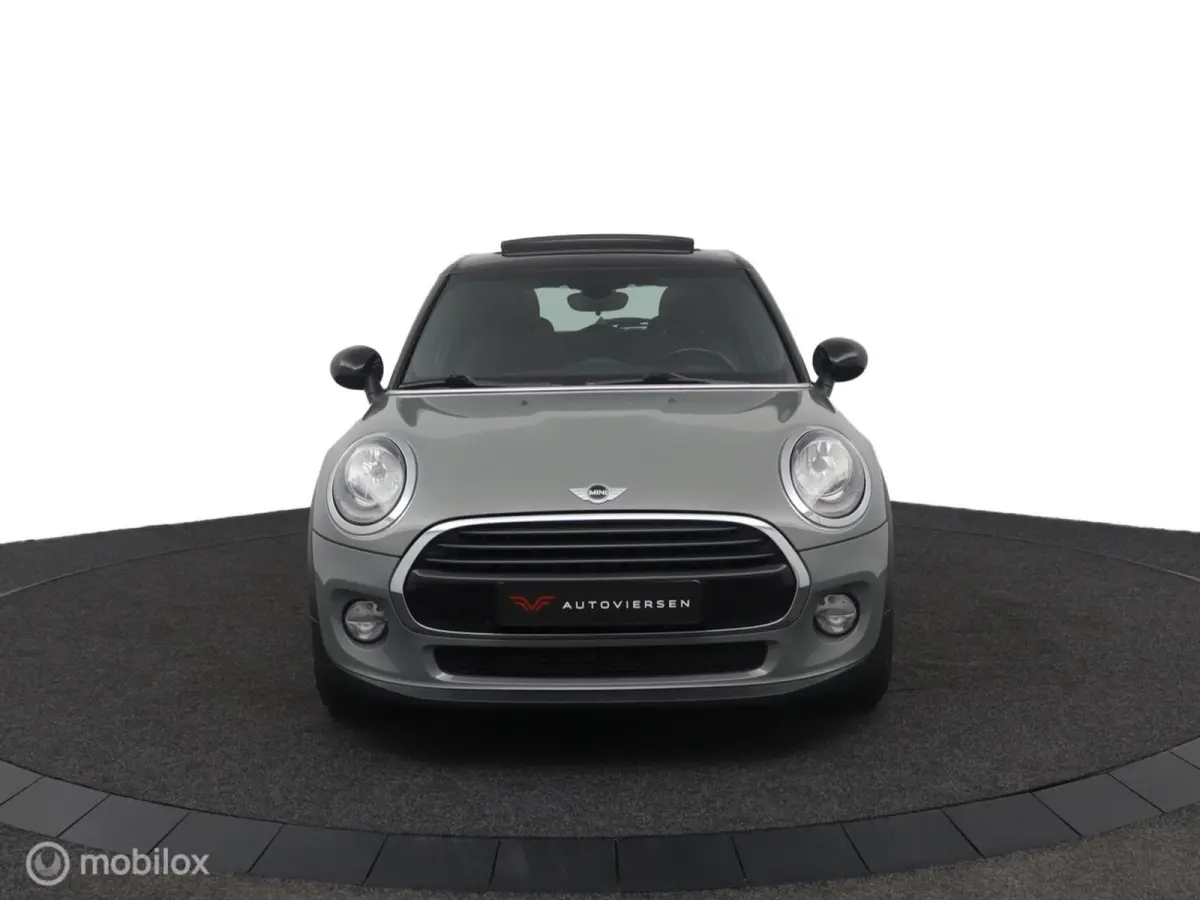 1.5 Cooper Business | PANO | NAVI | CRUISE| CLIMATE| 16"