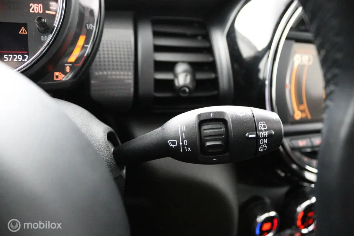 1.5 Cooper Business | PANO | NAVI | CRUISE| CLIMATE| 16"