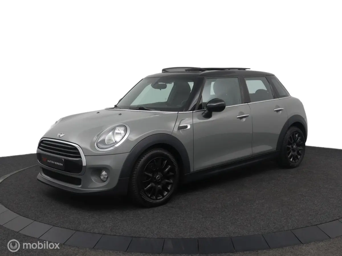 1.5 Cooper Business | PANO | NAVI | CRUISE| CLIMATE| 16"