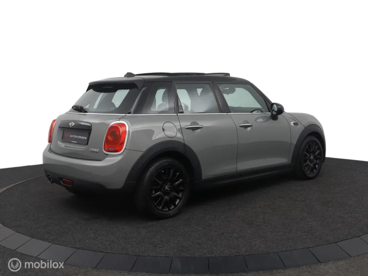 1.5 Cooper Business | PANO | NAVI | CRUISE| CLIMATE| 16"