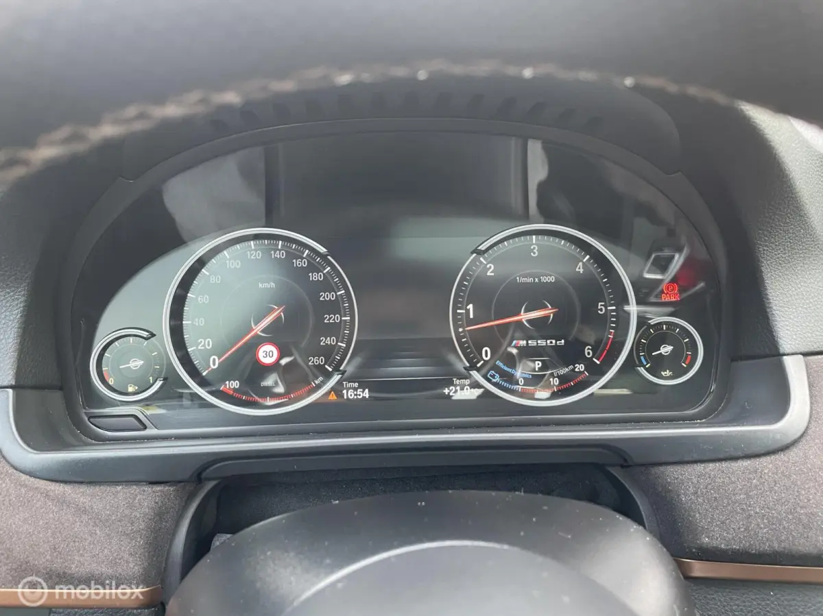 BMW M550xd LCI Champagne Quartz Dakje 2015 Zeer Dik! M550xd