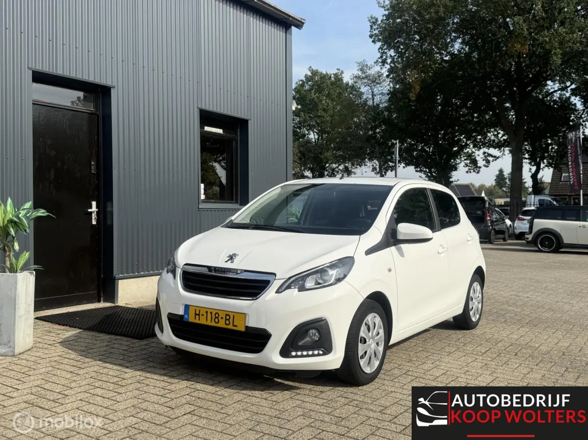 1.0 e-VTi 2020*A/C* Camera *