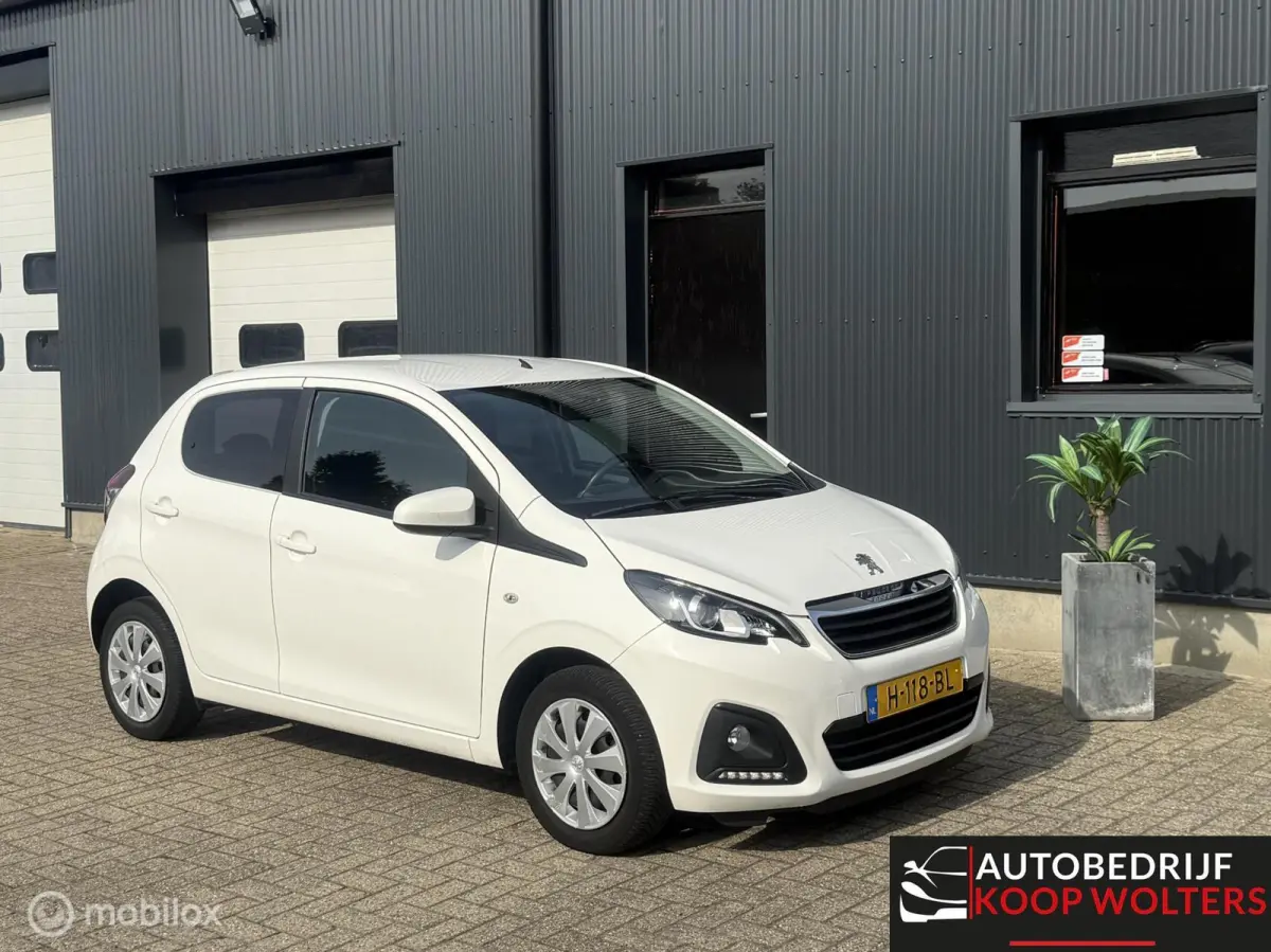 1.0 e-VTi 2020*A/C* Camera *