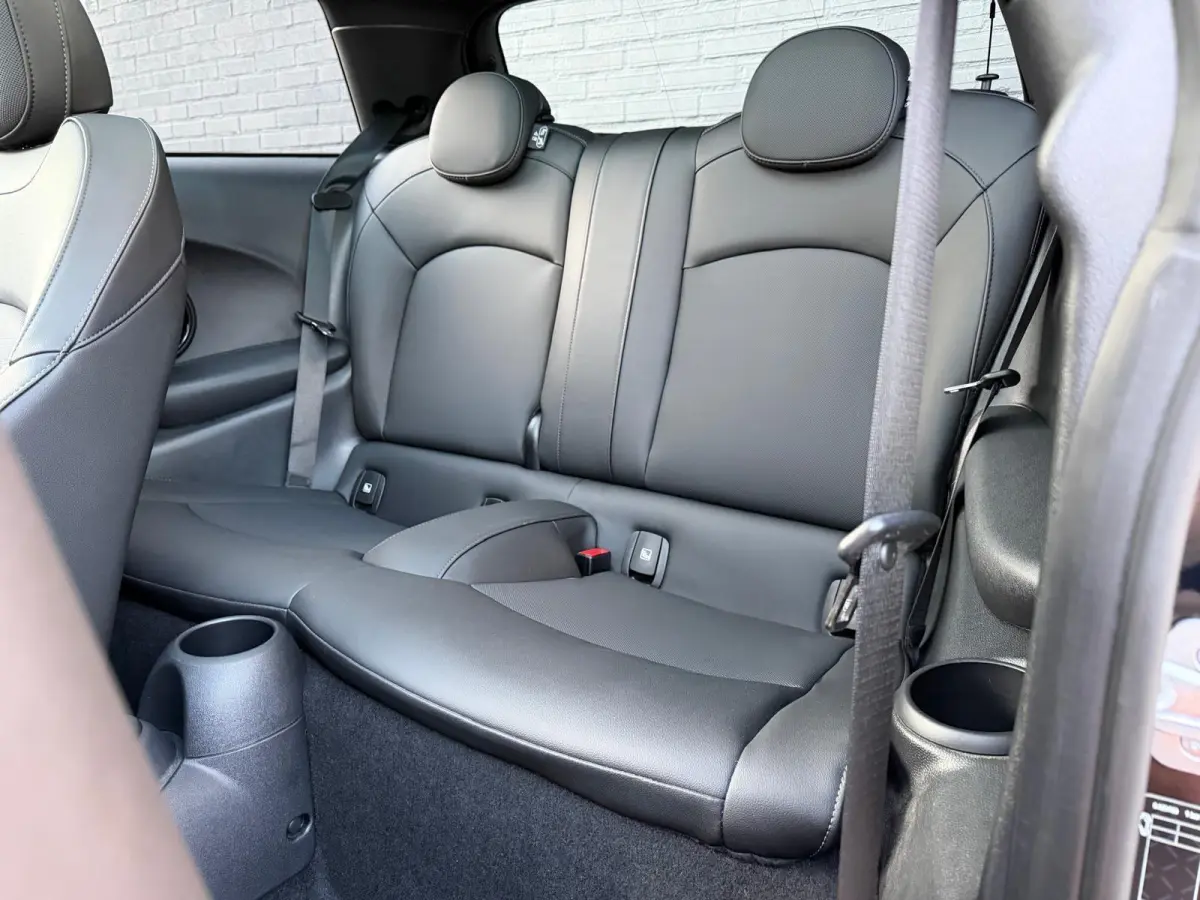 Classic 33 kWh | PANO | Keyless | SOH 97.0% |
