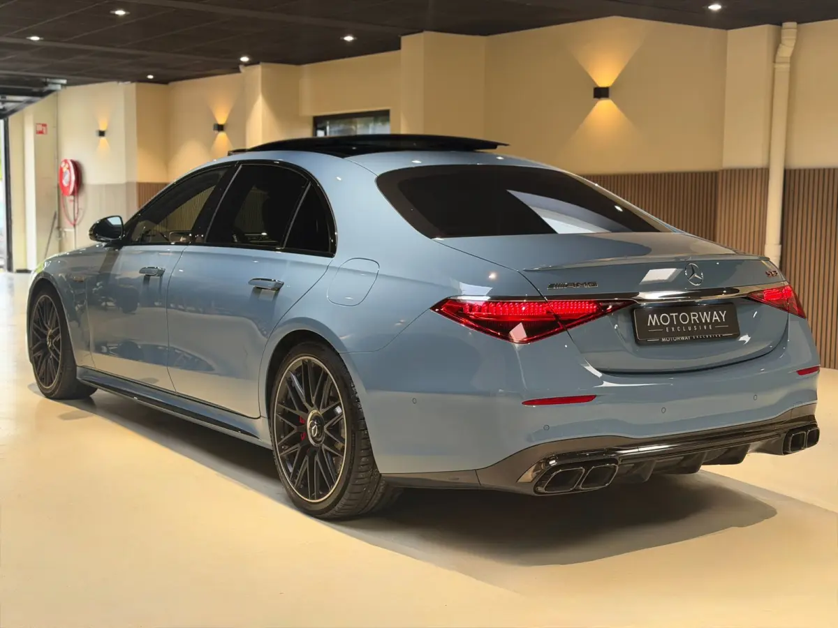 AMG 63 S E Performance|Pano|HUD|Keyless|360|4D Burmester|Massage|Matrix|Chauffeur Pakket|Carbon